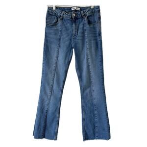 Zara Front Seam Mid Rise Raw Hem Jeans Size 6